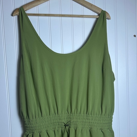 ABERCROMBIE & FITCH Traveler Romper in Green - Picture 6 of 13